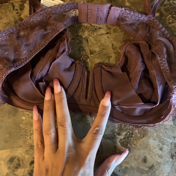 Bra - Picture 6 of 7